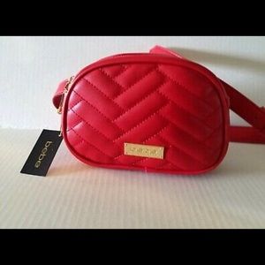 I’m selling a Bebe Red Fanny pack 🙃🦋
